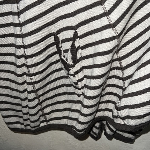 St. John striped cardigan sweater - Picture 4 of 8